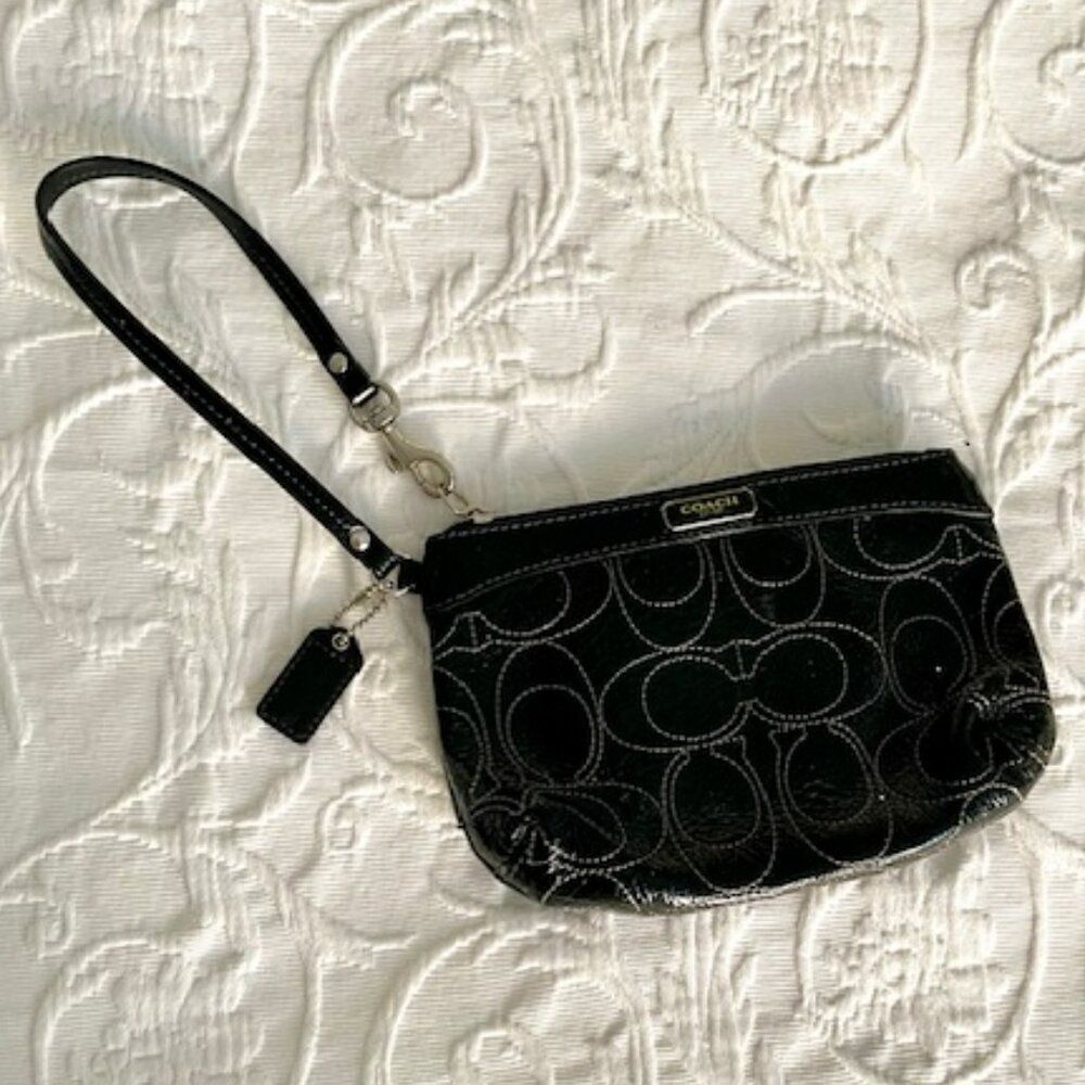 Coach Black Patent Leather Signature C Bag Purse Clutch Wristlet